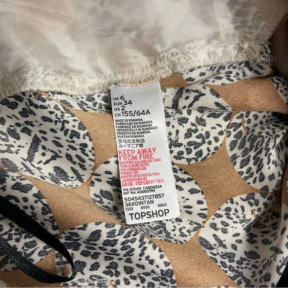 Topshop Pants Size 6 US Leopard Frill Trousers High Waist Crop Pant Ruffle Hem - Picture 10 of 11
